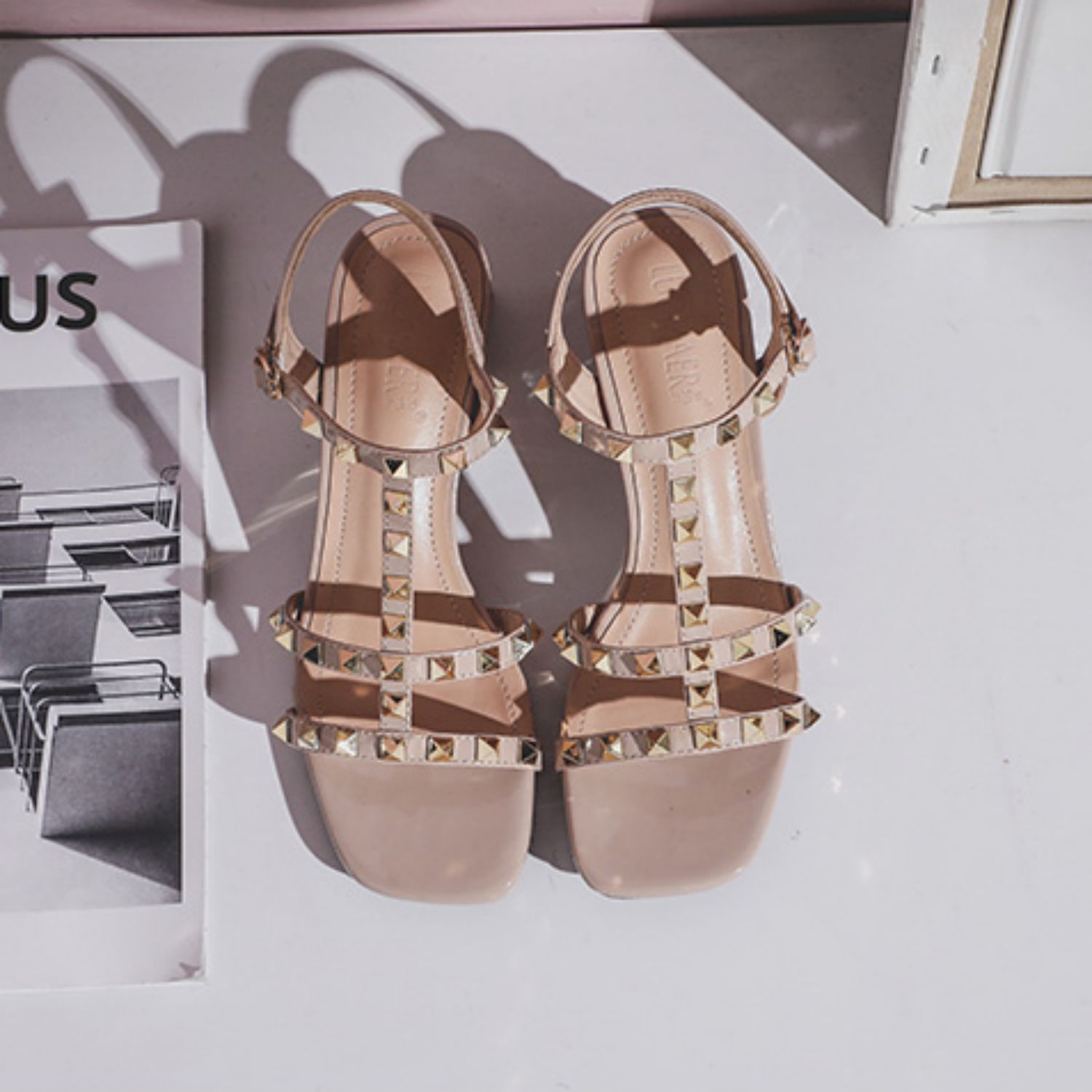 Studded Chunky Heel Roman Sandals with Ankle Strap-pink