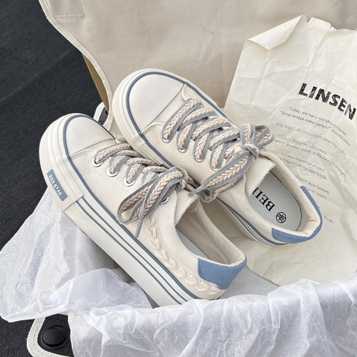 Canvas shoes, women's design sense shoes, small white shoes, thick soled board shoes