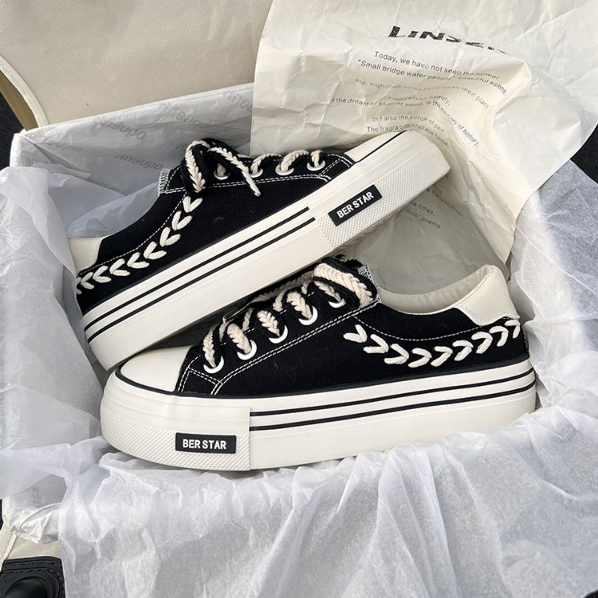 Canvas shoes, women's cookies, thick soled small white shoes, casual low top board shoes