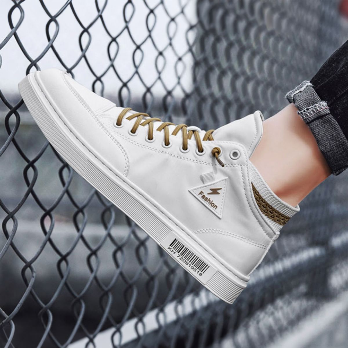 High-top Canvas Sneakers - Casual White Shoes