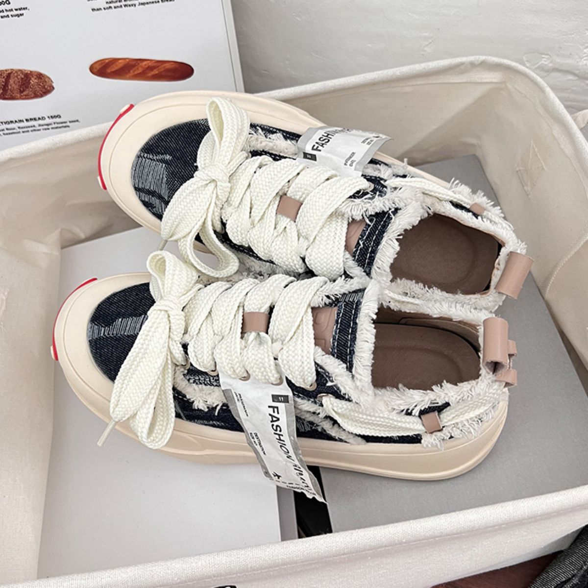 Canvas shoe board shoes, thick soled breathable casual shoes