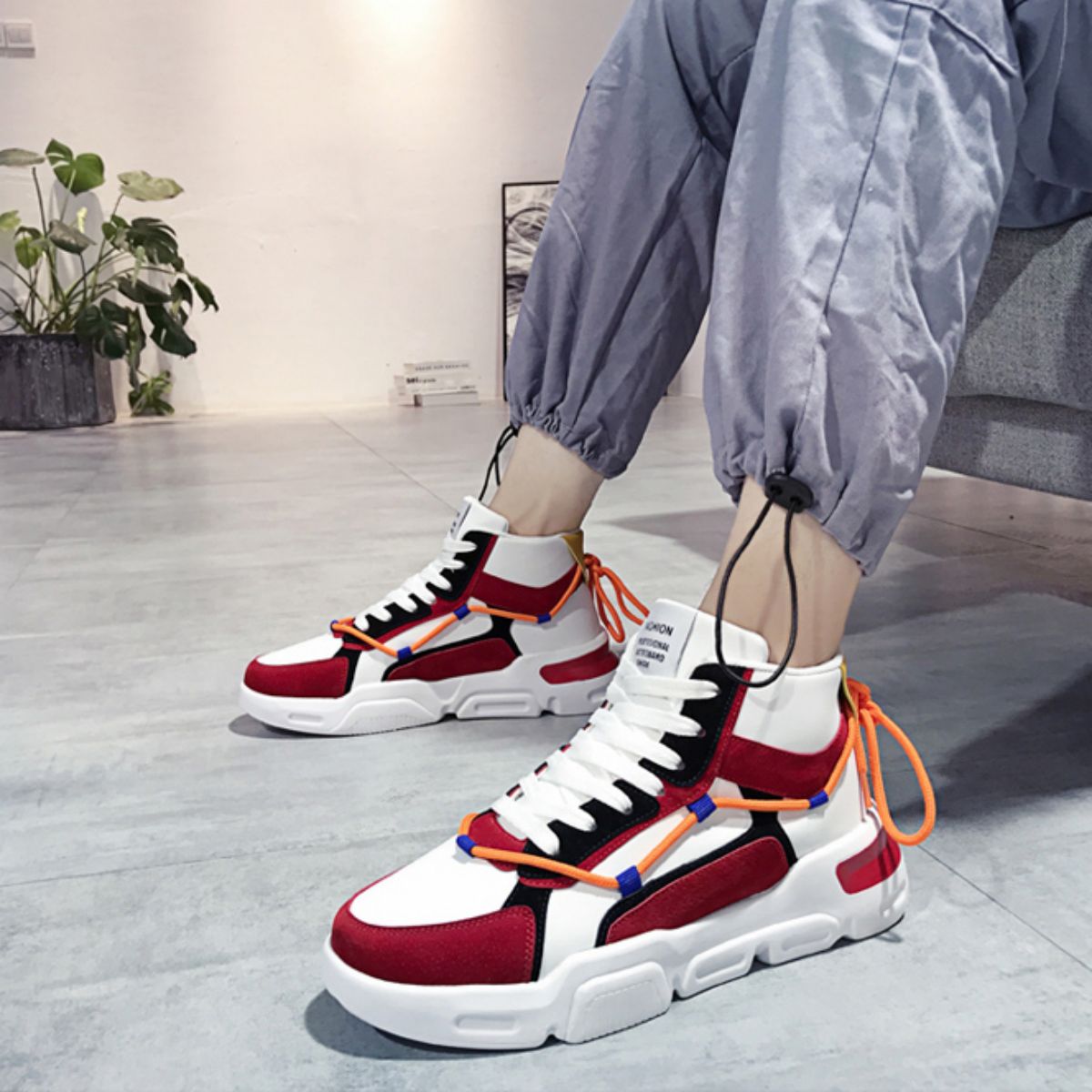 Trendy High-Top Skate Shoes - Versatile and Casual-red