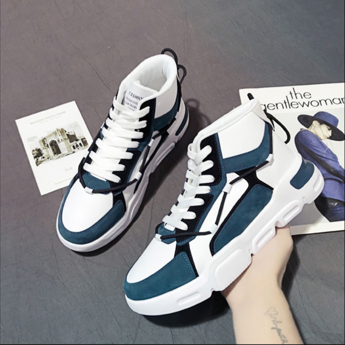 Trendy High-Top Skate Shoes - Versatile and Casual-blue