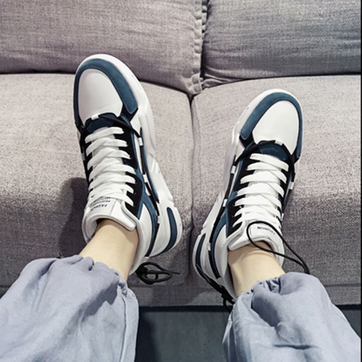 Trendy High-Top Skate Shoes - Versatile and Casual-blue