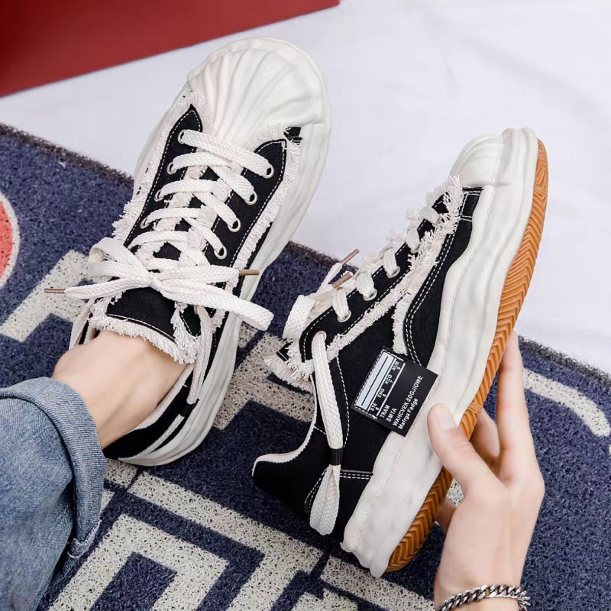 Shell head low cut canvas board shoes with thick soles and trendy shoes