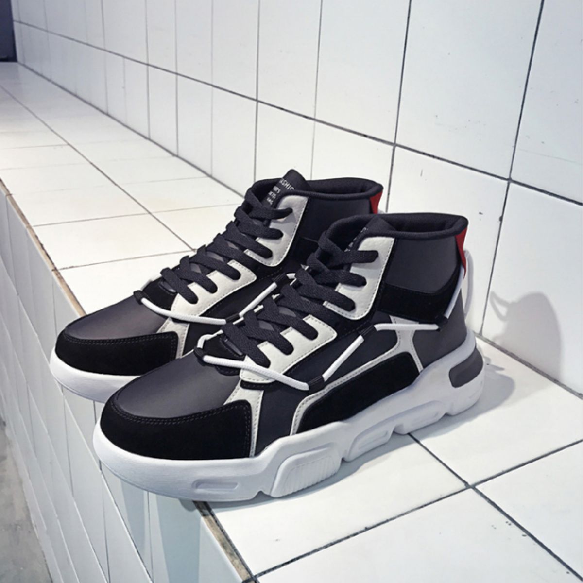 Trendy High-Top Skate Shoes - Versatile and Casual-black