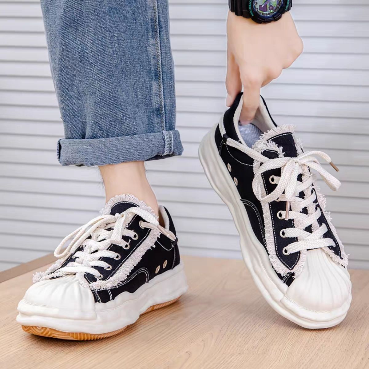 Shell head low cut canvas board shoes with thick soles and trendy shoes