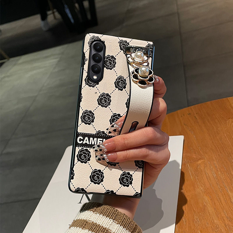 Camellia Pearl Wristband Case for Galaxy Z Fold
