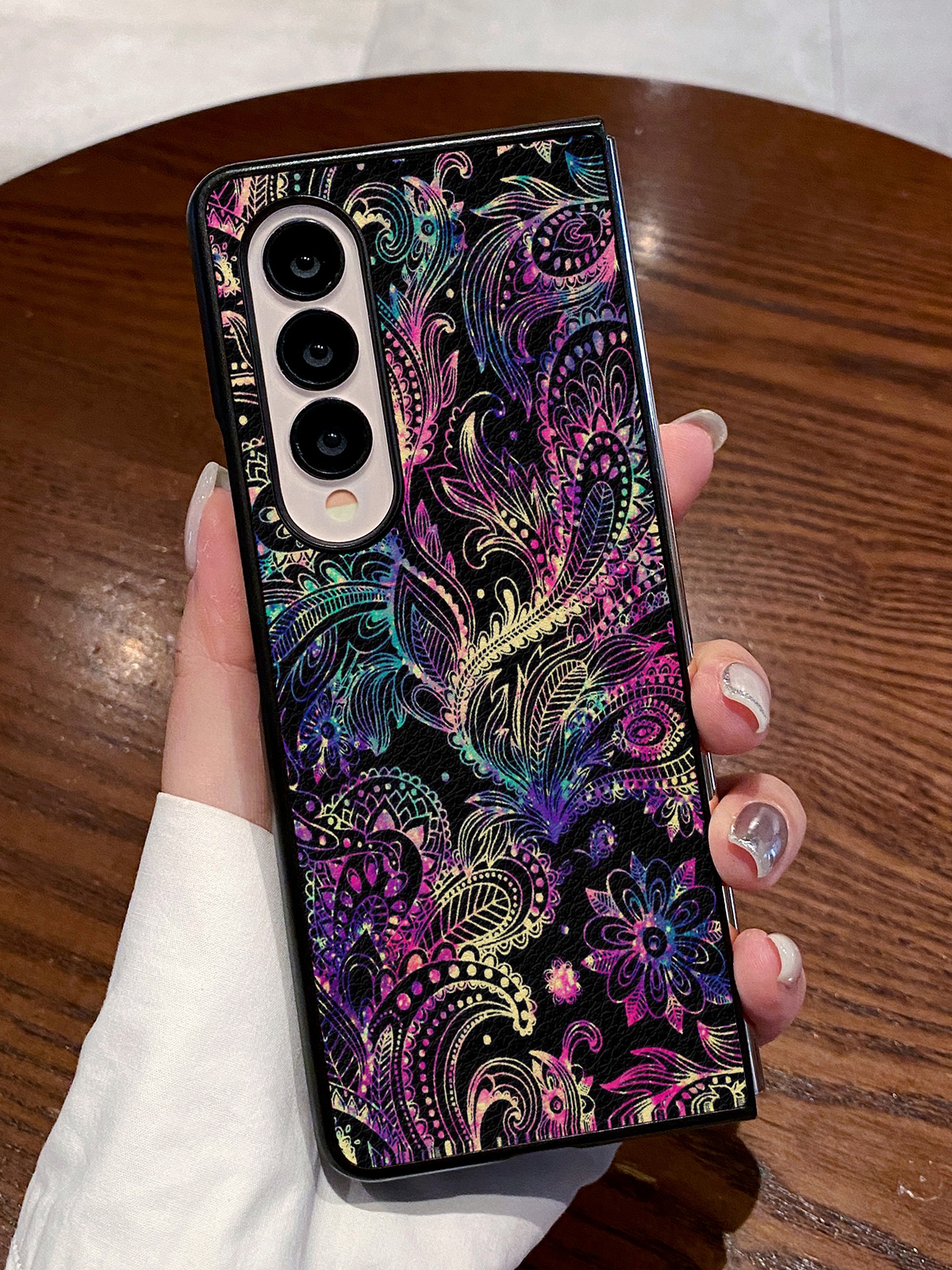 Colorful Graffiti Flowers Case for Galaxy Z Fold