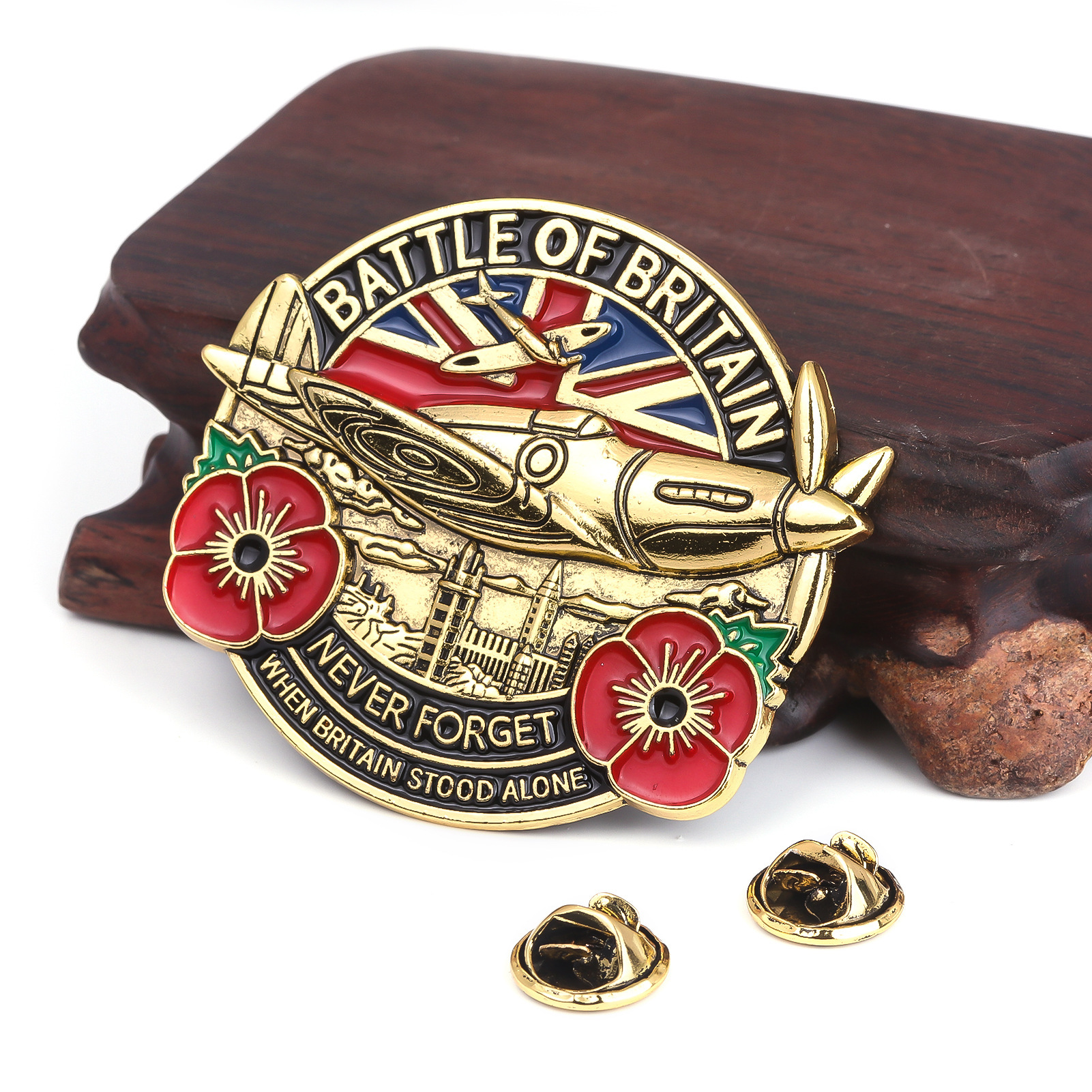 Lest We Forget Battle of Britain Brooch
