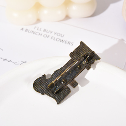 Lest We Forget British Soldier Brooch