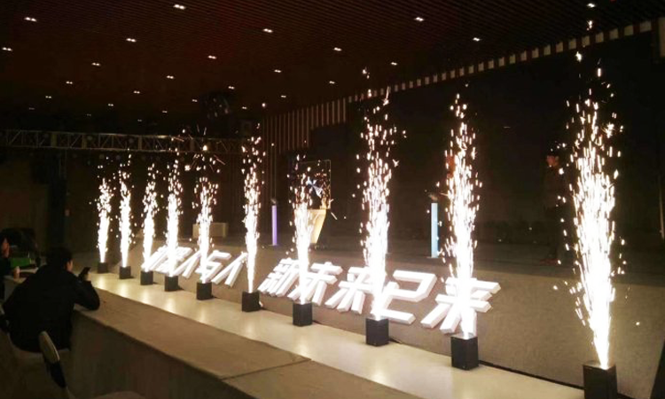 Cold Sparkler Fountain for Wedding Stage Show