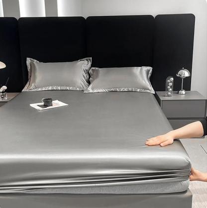 Pet-Friendly & Fur-Resistant Waterproof Satin Fitted Sheet Mattress Protector