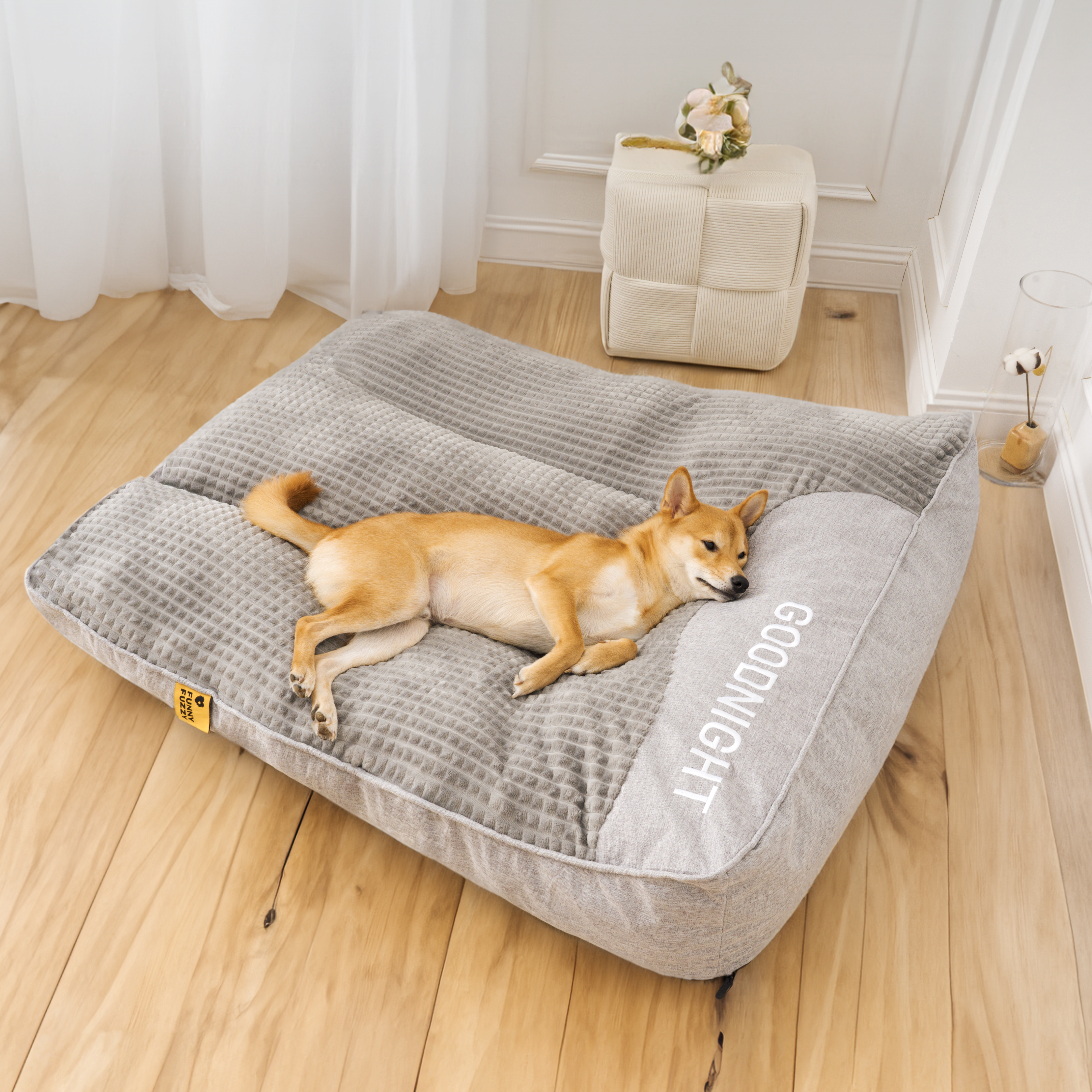 Large Thick Scratch-resistant Spine Protection Dog Cushion Bed