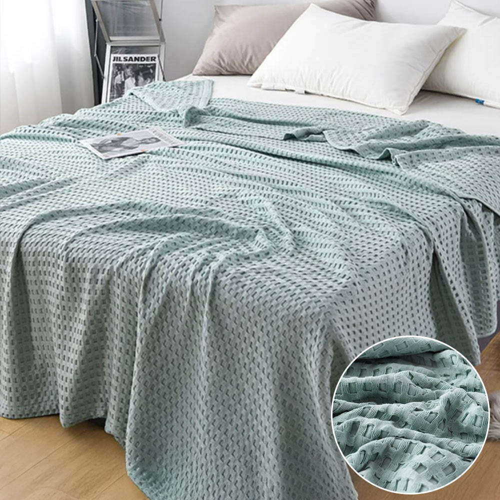 All-Season Lightweight Breathable Cotton Waffle Throw Blanket for Pets & People