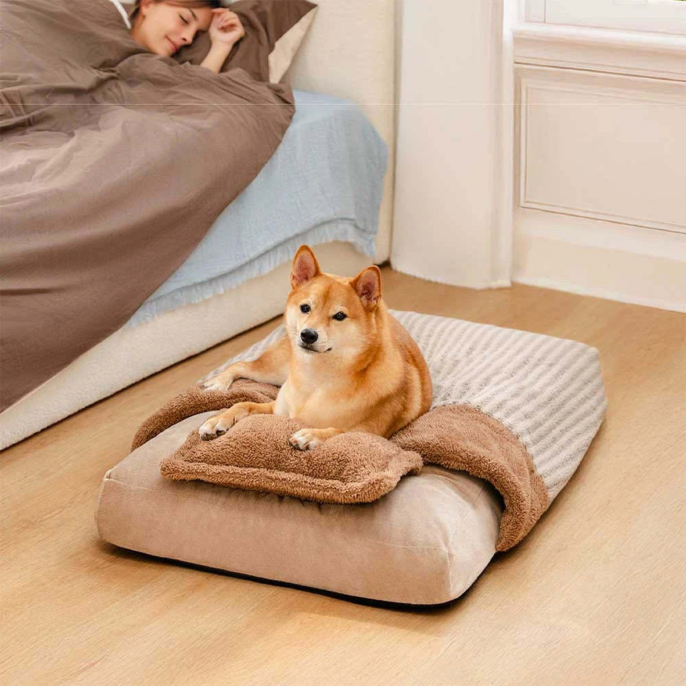 Plush Striped Cave Covered Orthopaedic Dog Bed With Pillow - FluffyWarm