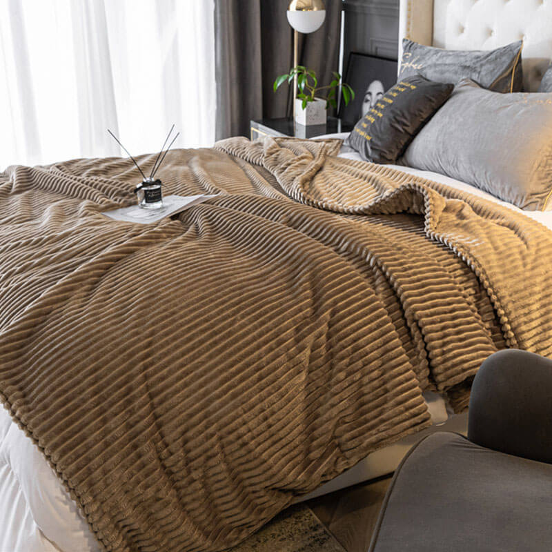Double-sided Milk Velvet Sofa Bed Blanket