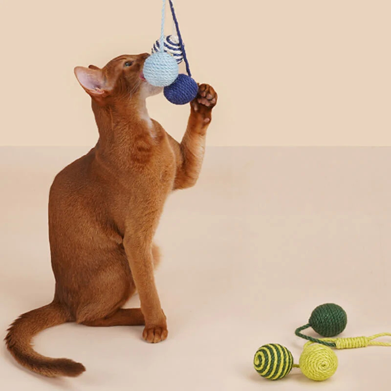 Durable Chew-Resistant Sisal Rope Ball Cat Interactive Toy