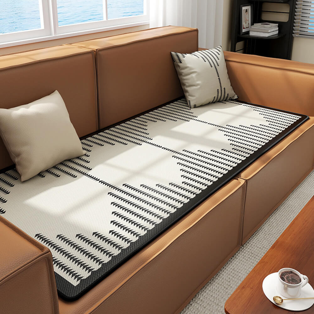 Breathable Geometric Ice Silk Non-Slip and Scratch-Resistant Sofa Cover