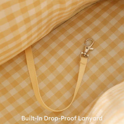 Stylish Plaid Travel-Friendly Dog & Cat Carrier Bag
