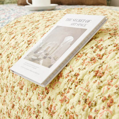 Rustic Floral Patchwork Cotton Quilted Anti-Scratch Sofa Cover
