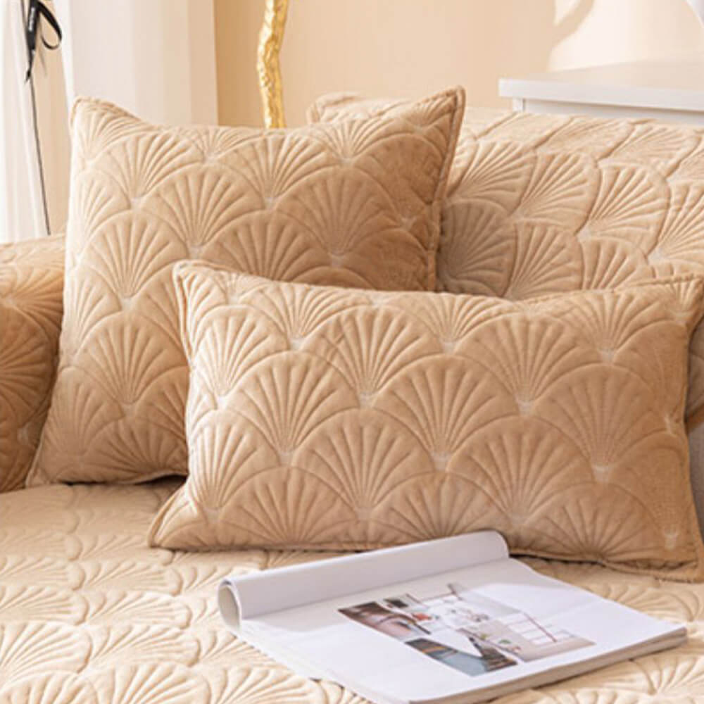 Elegant Shell Pattern Flannel Scratch-Resistant Sofa Cover