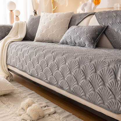 Elegant Shell Pattern Flannel Scratch-Resistant Sofa Cover