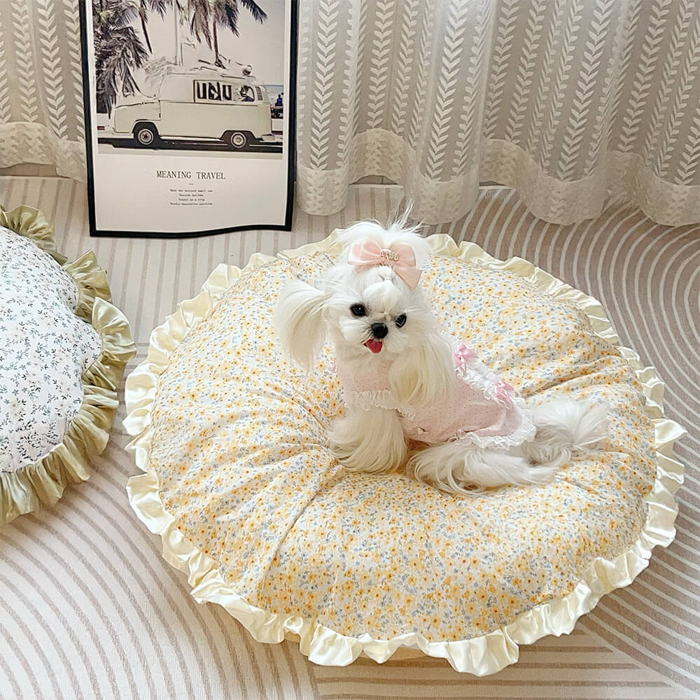 Floral Ruffled All-season Cosy Washable Round Dog Bed