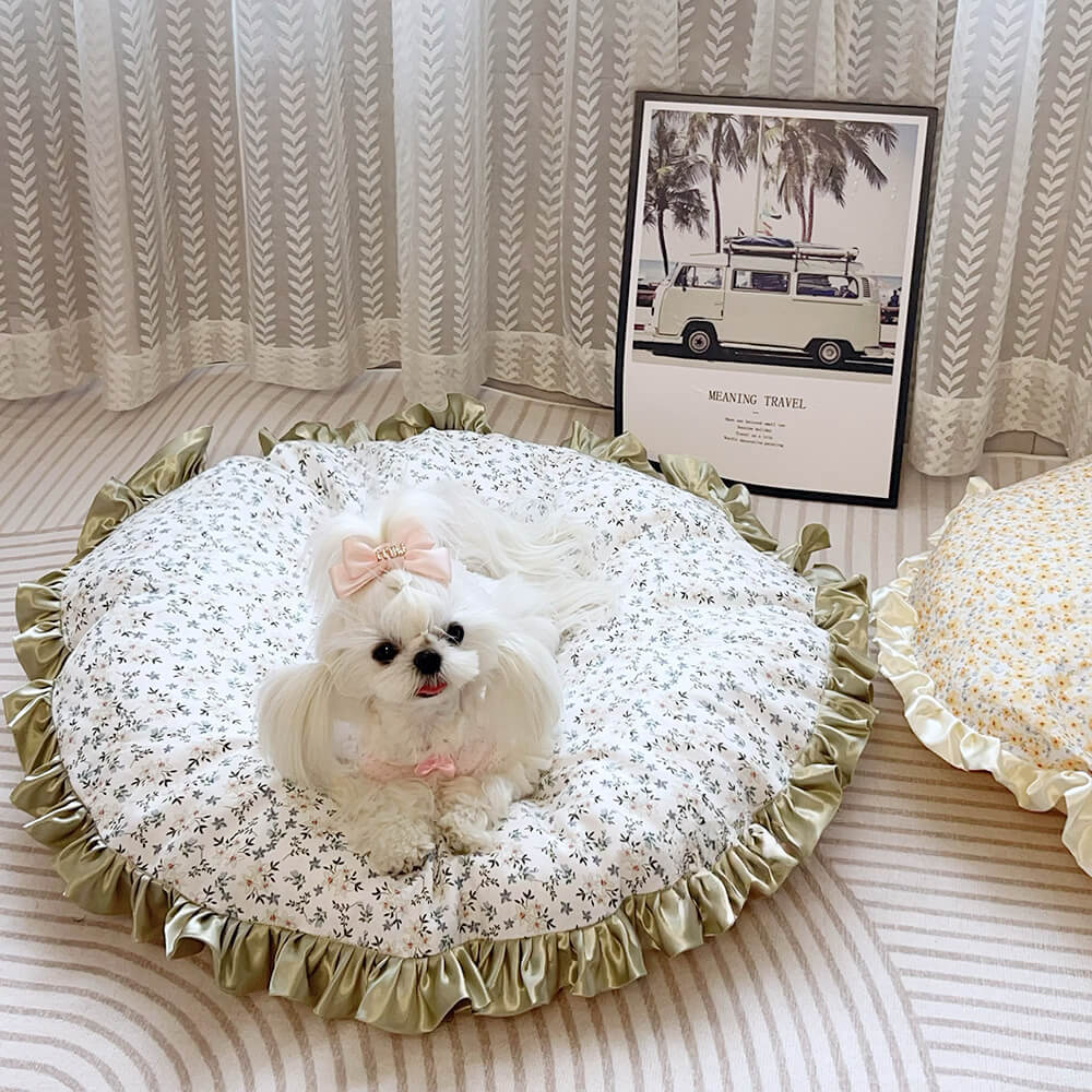Floral Ruffled All-season Cosy Washable Round Dog Bed