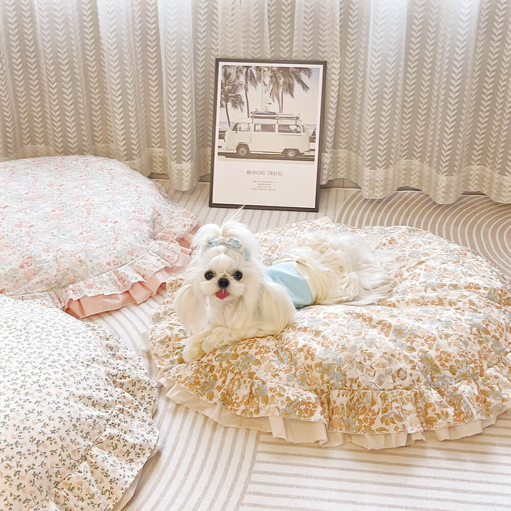 Floral Ruffled All-season Cosy Washable Round Dog Bed