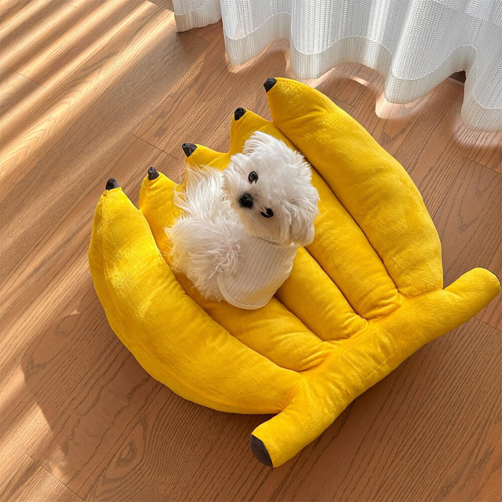 Soft and Adorable Pet Nest Banana Dog Bed