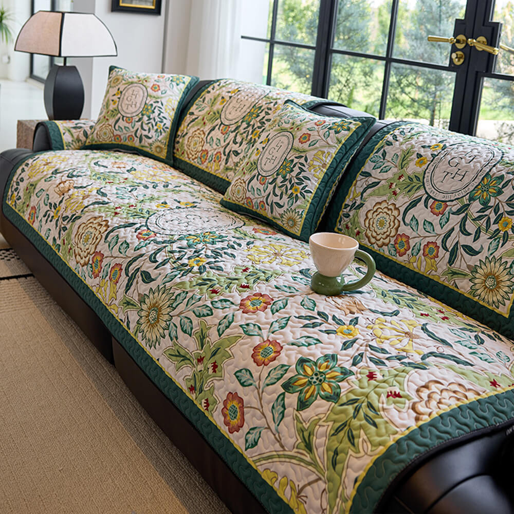 Vintage Botanical Quilted Non-Slip Sofa Cover – French Farmhouse Style