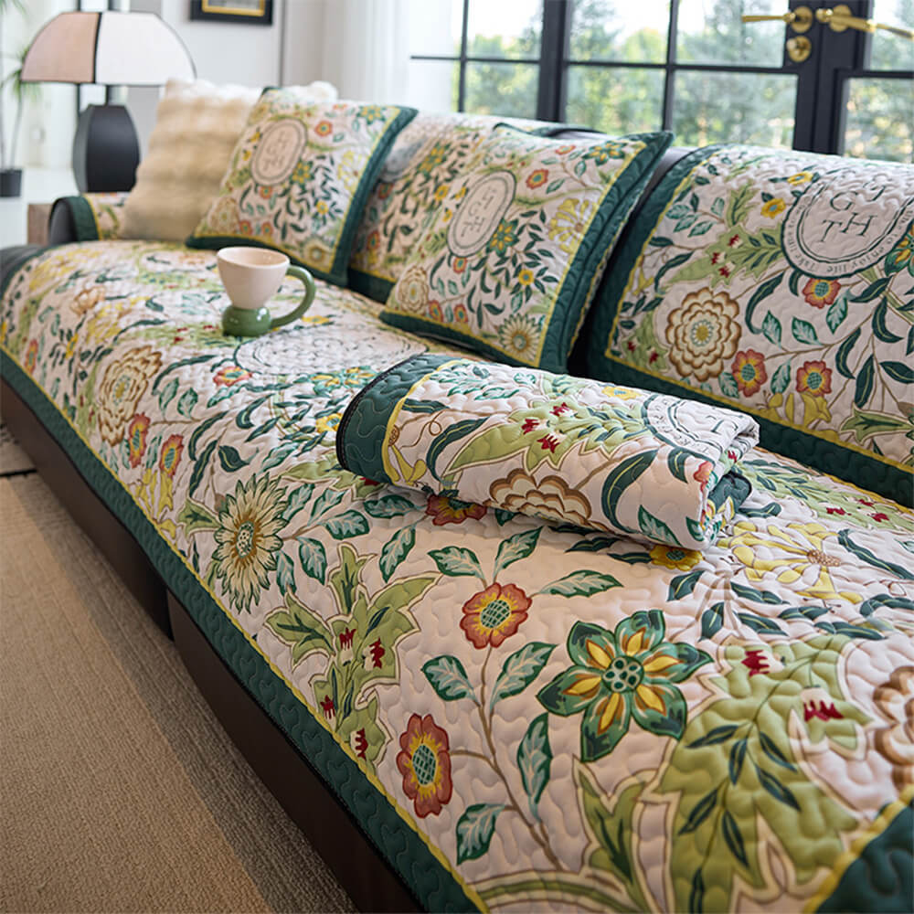 Vintage Botanical Quilted Non-Slip Sofa Cover – French Farmhouse Style
