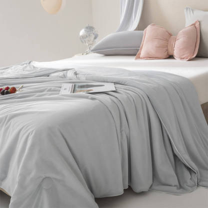 Macaron Dual-Colour Cooling Ice Silk Blanket