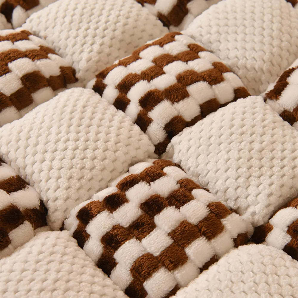 Handmade Plush Chequerboard Pet Mat Comfortable Sofa Cover