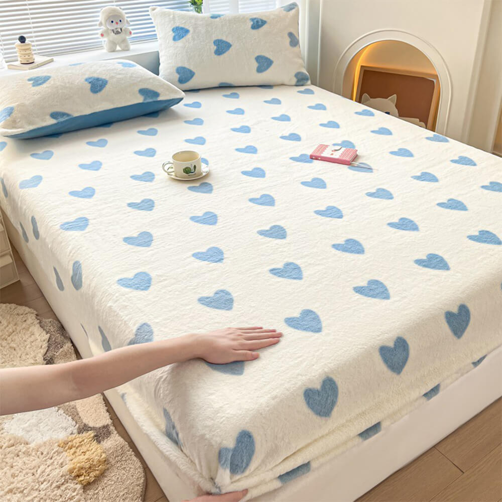 Static-Free Creamy Stretchable Fitted Sheet Mattress Cover - FunnyFuzzy