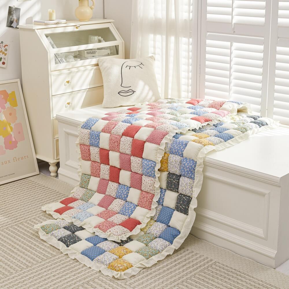 All-Season Plaid Pet Mat Scratch-Resistant Protector Sofa Cover