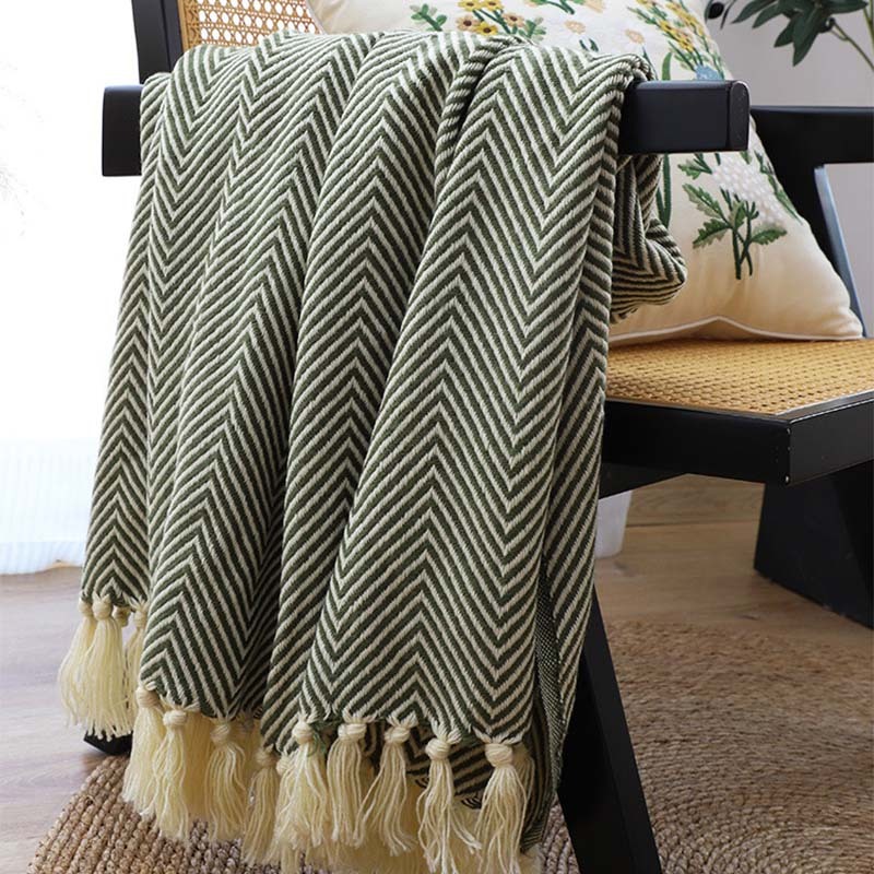 Knitted Tassel Throw Herringbone Pattern Blanket