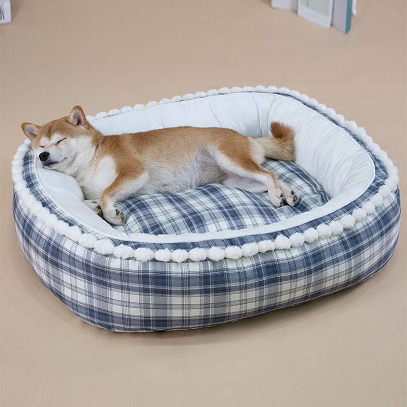 Large Space Oval Bed Delicate Plush Dog Bed