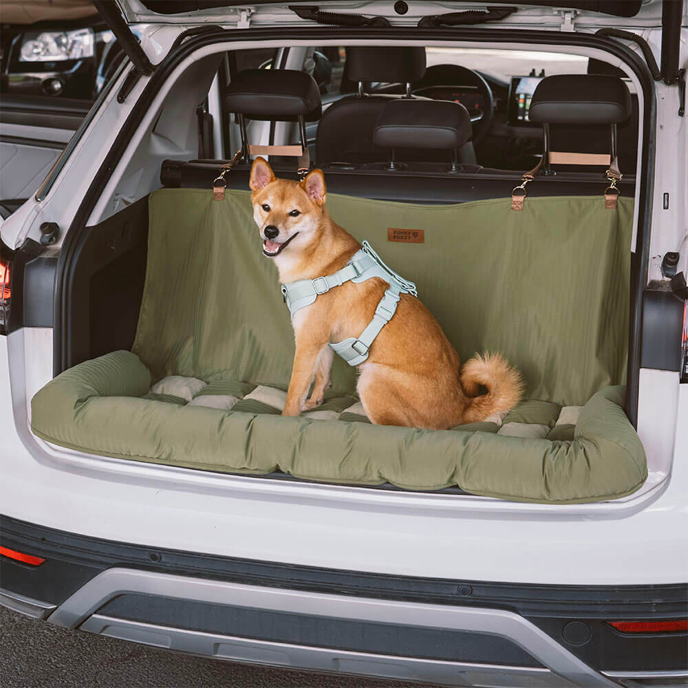 Travel Bolster Safety Back Seat Large Dog Car Seat Bed - Chessboard Lounge-FunnyFuzzy