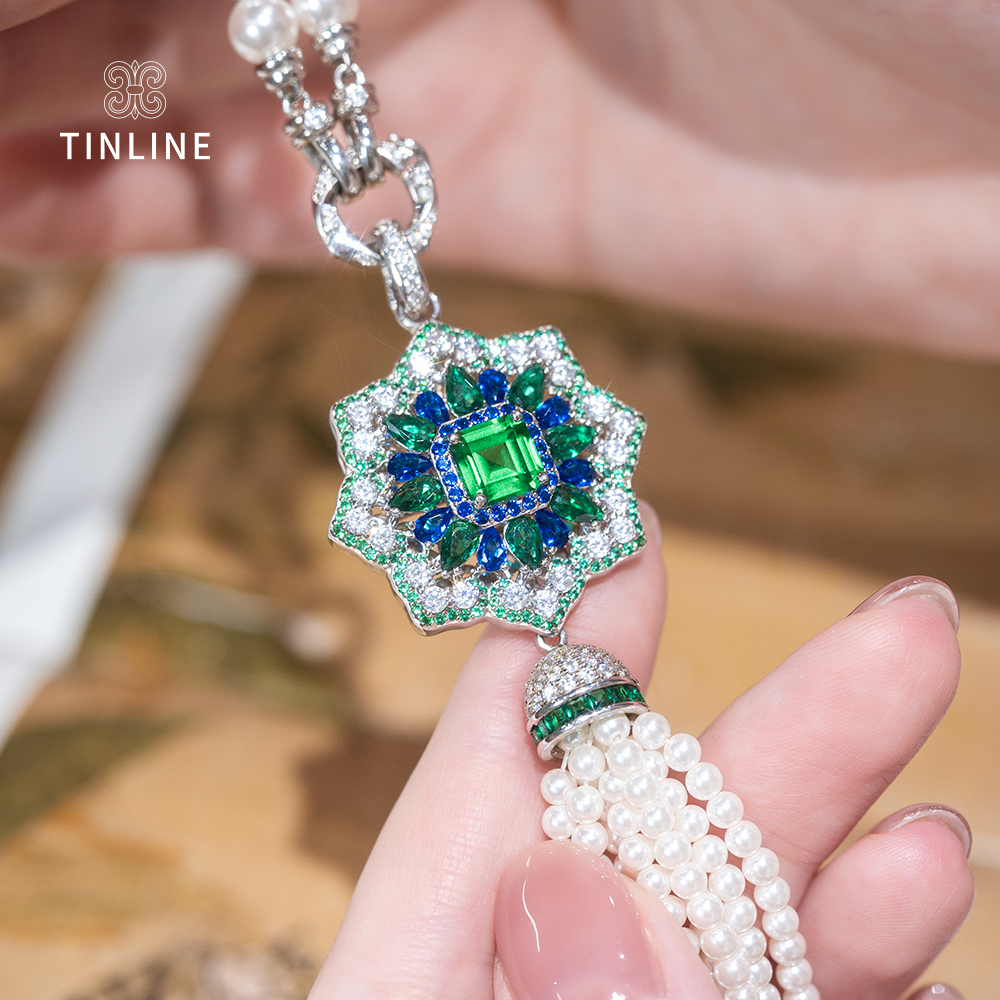 Melody Of Eight Directions Necklace