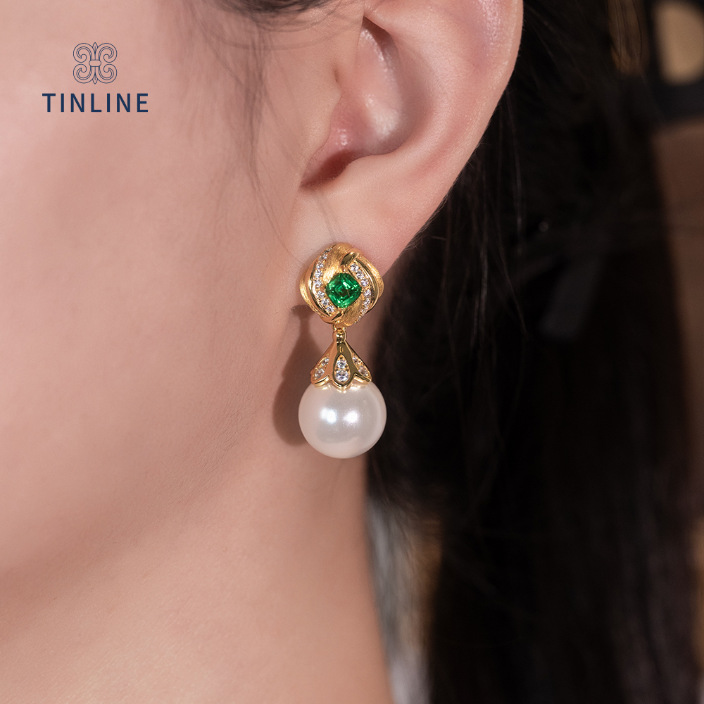 Ephemeral Elegance Drop Earrings