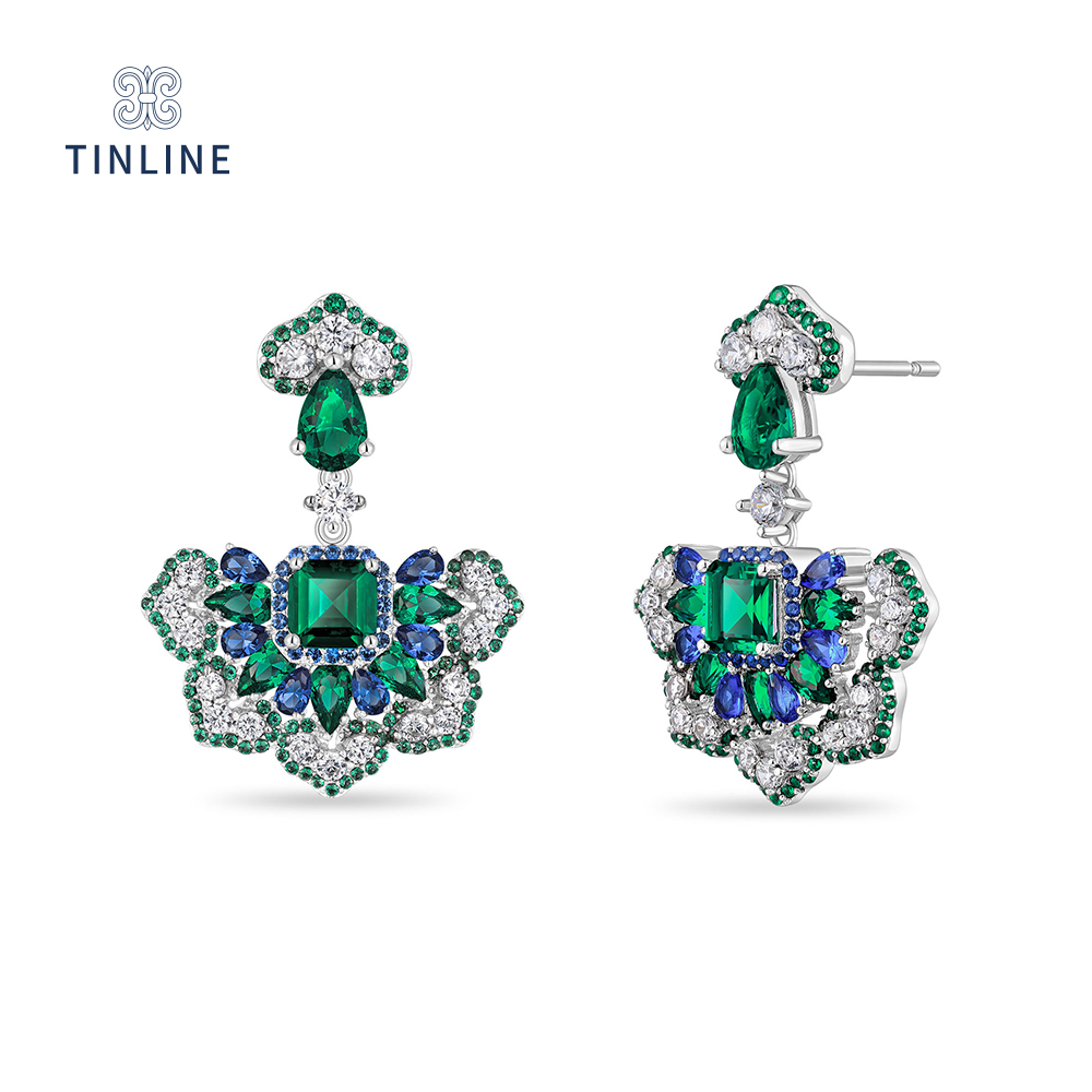 Melody Of Eight Directions Drop Earrings