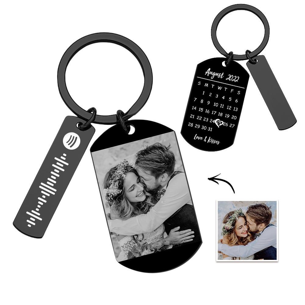 Personalized Spotify Calendar Keychain Custom Picture & Music Song Code Couples Photo Keyring Gifts for Valentine's Day