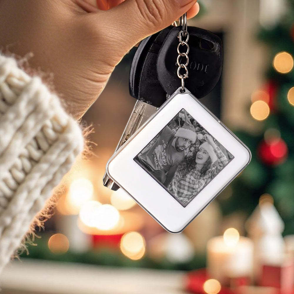 Memory Lingering Good Photo Key Chains 1.54inch NFC Powered eink Photo Shifting Key Chains Best Christmas Gift Ever - soufeelus