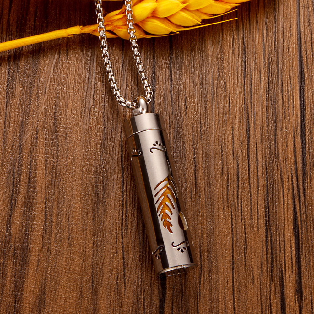 Perfume Diffuser Necklace Essential Oil Aromatherapy Stainless Steel Necklace Vertical Fragrance Pendant Necklace