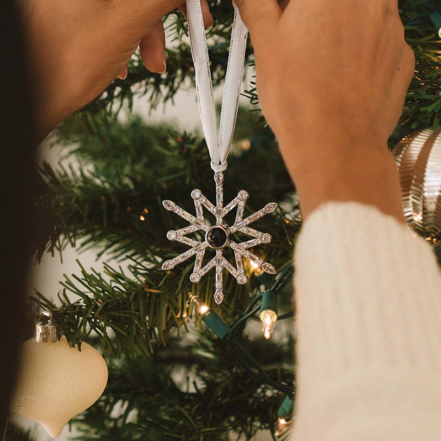 Personalized Snowflake Photo Ornament Christmas Gifts