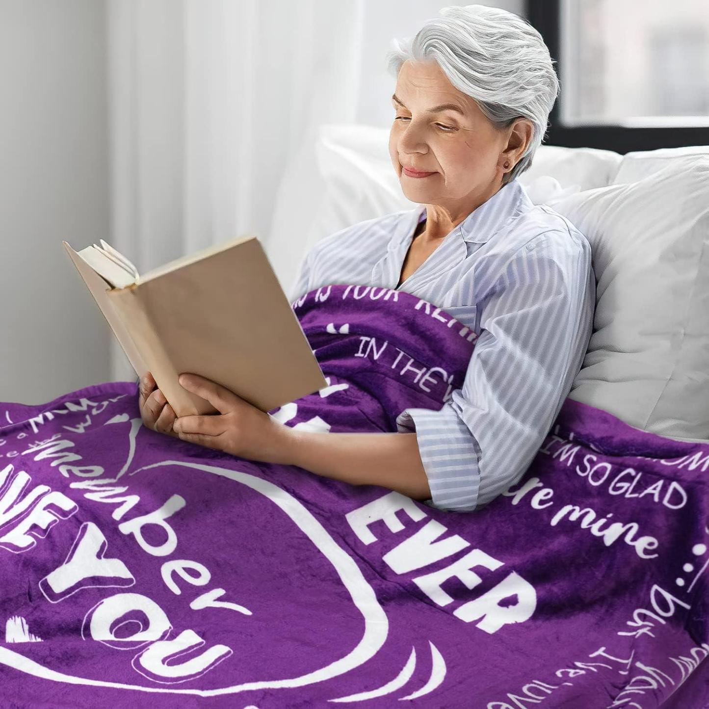 Gift for Mom from Daughter Son - Best Mom Ever Soft Fleece Throw Blanket 60x80 in - Mothers Day Birthday Gifts for Women Mama, Present for Stepmom Mother-in-Law