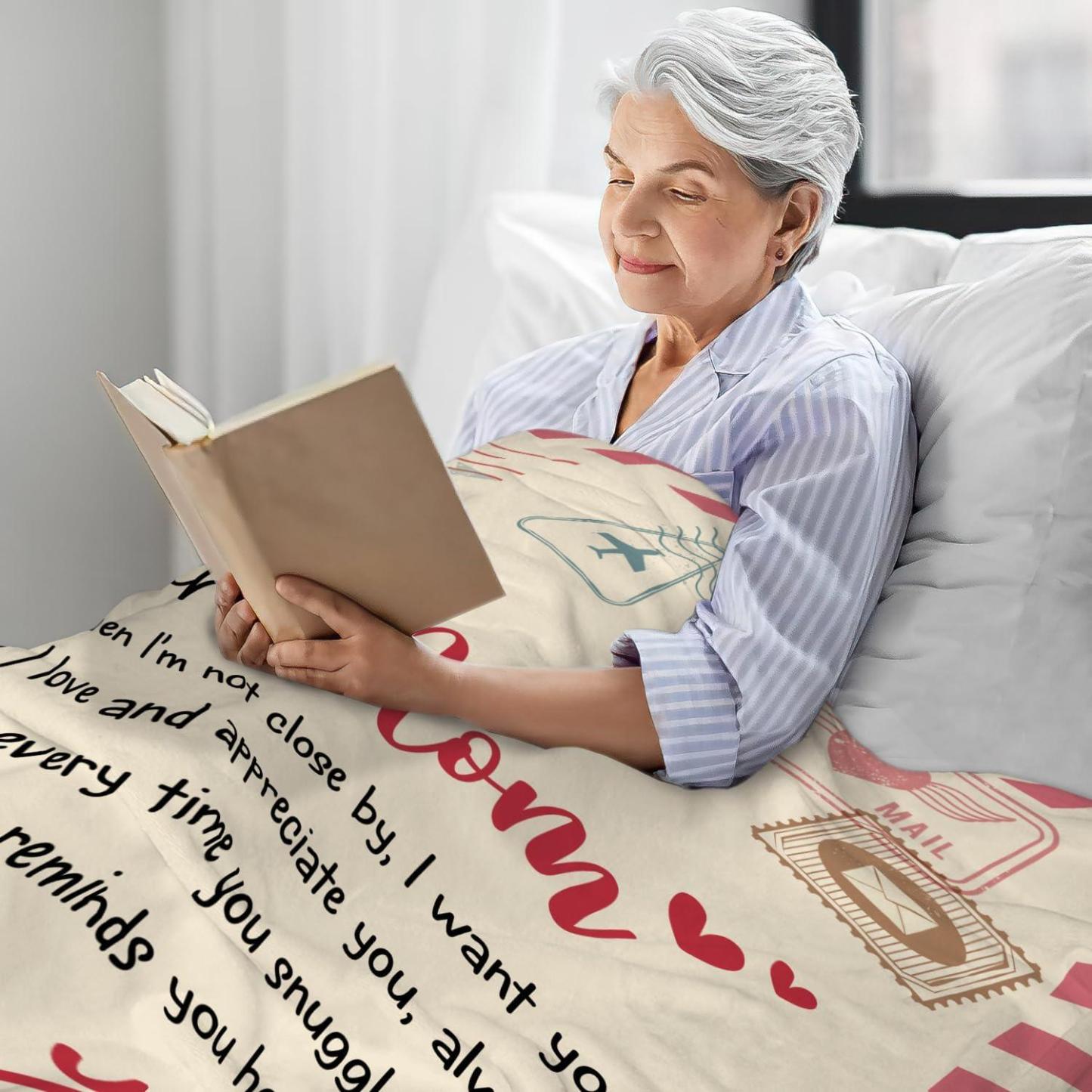 Gift for Mom from Daughter Son - Best Mom Ever Soft Fleece Throw Blanket 60x80 in - Mothers Day Birthday Gifts for Women Mama, Present for Stepmom Mother-in-Law