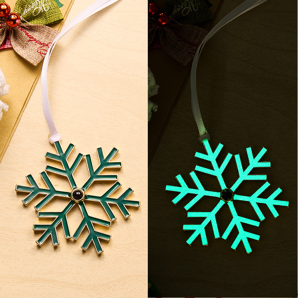 Personalized Photo Snowflake Ornament Snowflake Glow-in-the-dark Ornament with Picture Inside, Custom Projection Pendant for Christmas Tree Christmas Home Decor Gifts for Xmas Party